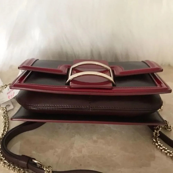 ROGER VIVIER PARIS leather 100%  authentic - Picture 7 of 8